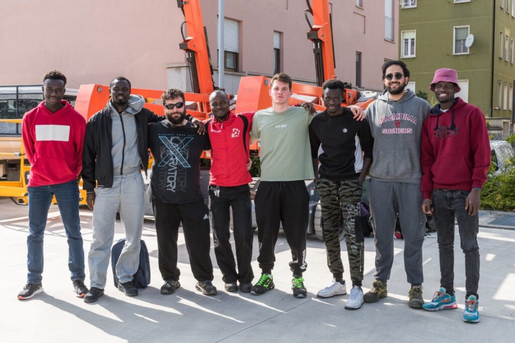 foto di gruppo dei ragazzi dell'academy